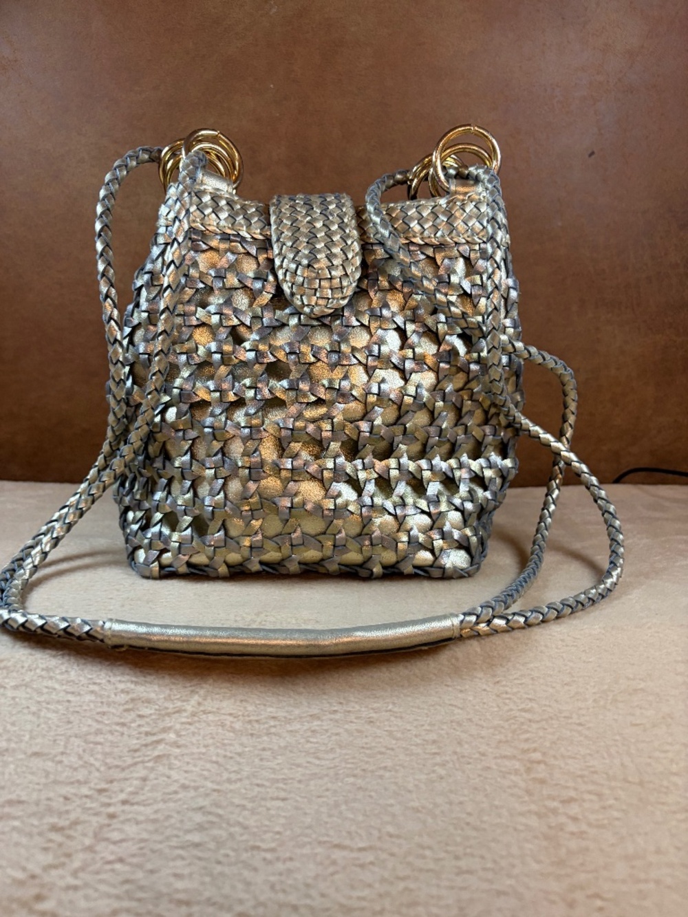 Vintage Warren Reed Metallic Gold Bronze Mixed Bucket Bag Crossbody
